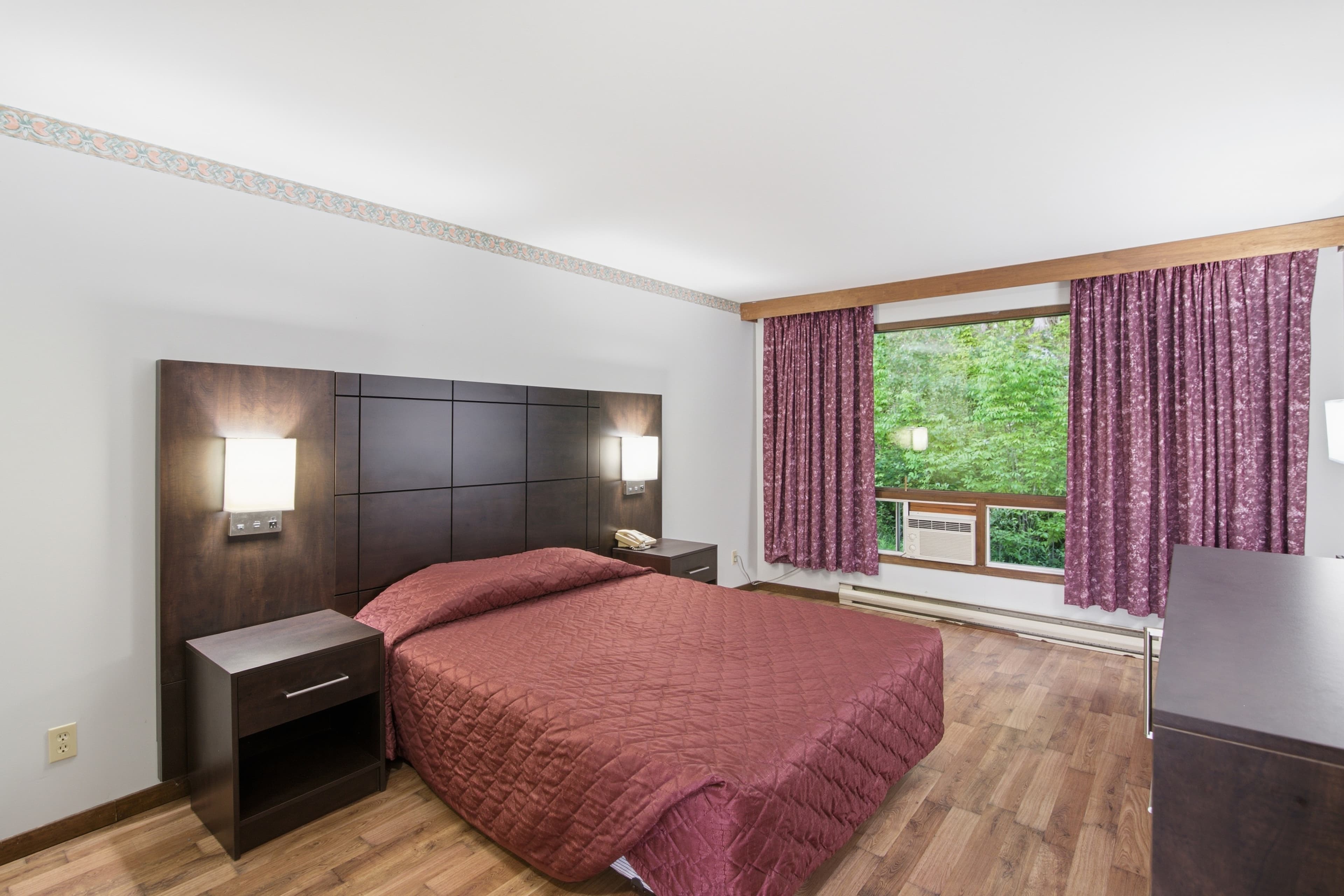 Queen Room at Motel Minden